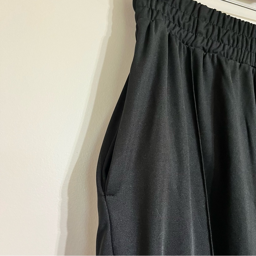 NWT Women's Top Shop Wide Leg Black Pants With Pockets Size 8-10 - Picture 3 of 7